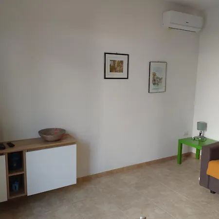 Mari Con Piscina Torre Lapillo