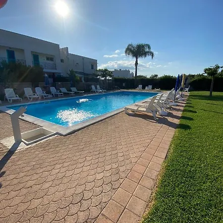 Mari Con Piscina Apartment Torre Lapillo