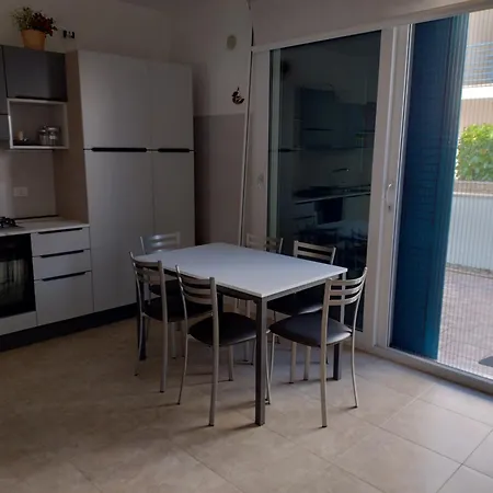 Apartment Mari Con Piscina